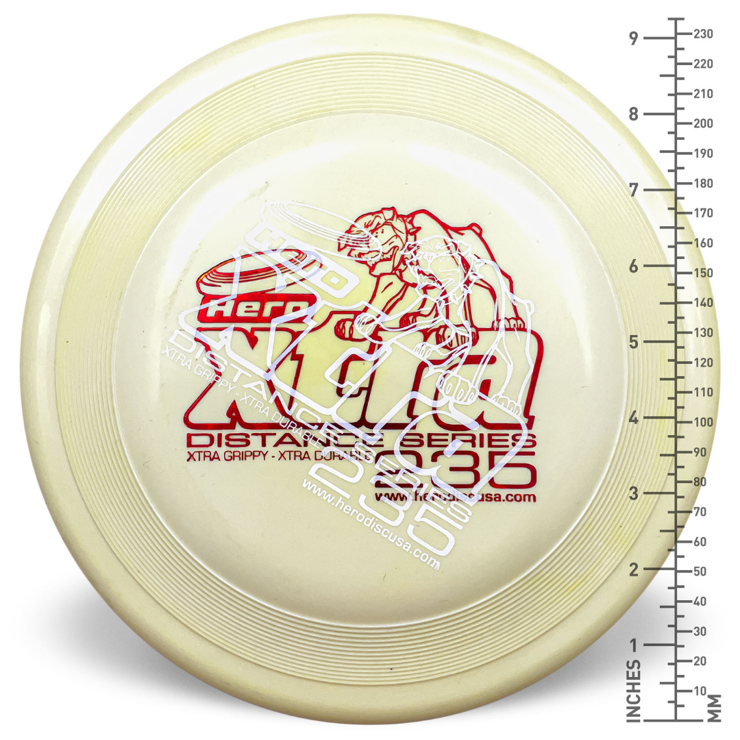 Frisbee HERO XTRA 235 Distanz